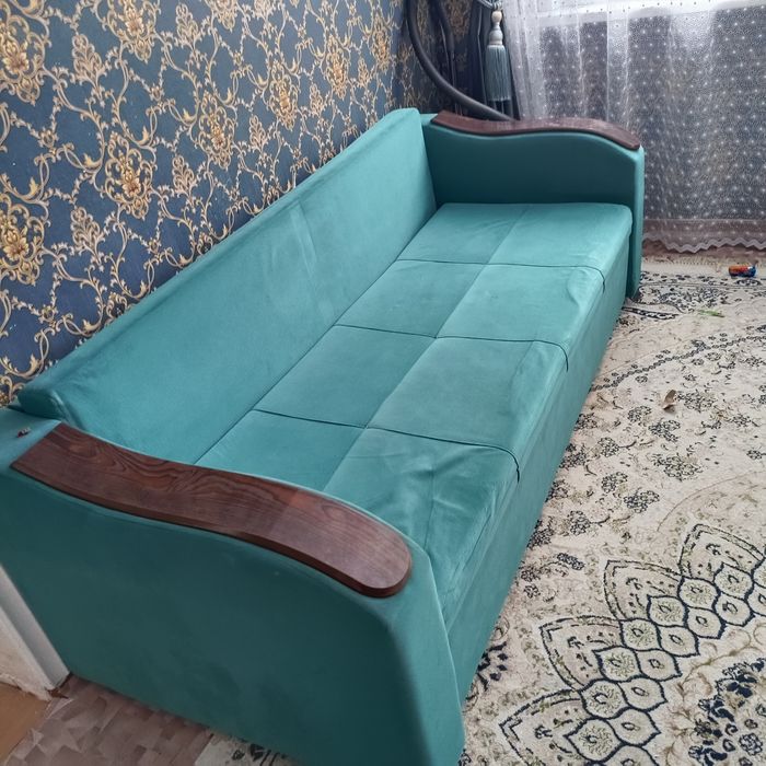 Продам диваны в хорошем состоянии