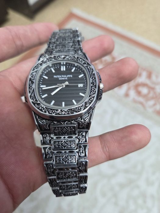 Продам часы механические