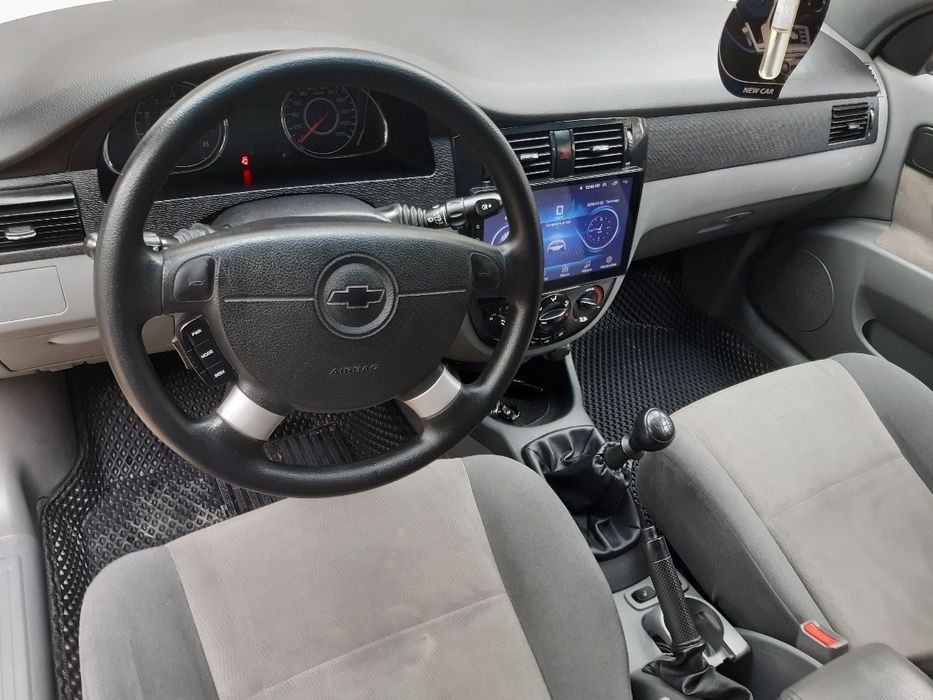 Сотилади Жентра 2022 йил, салондан бир қул