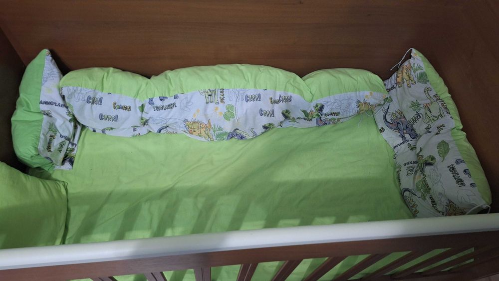 Бебешка кошара с балдахин