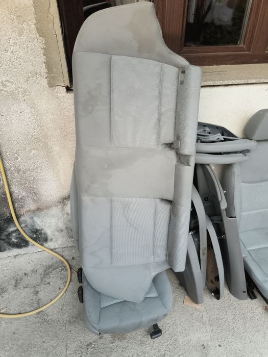 Платнен сив салон е91