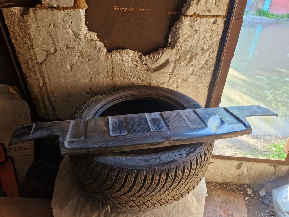 Накладка бампера Porsche Cayenne 957