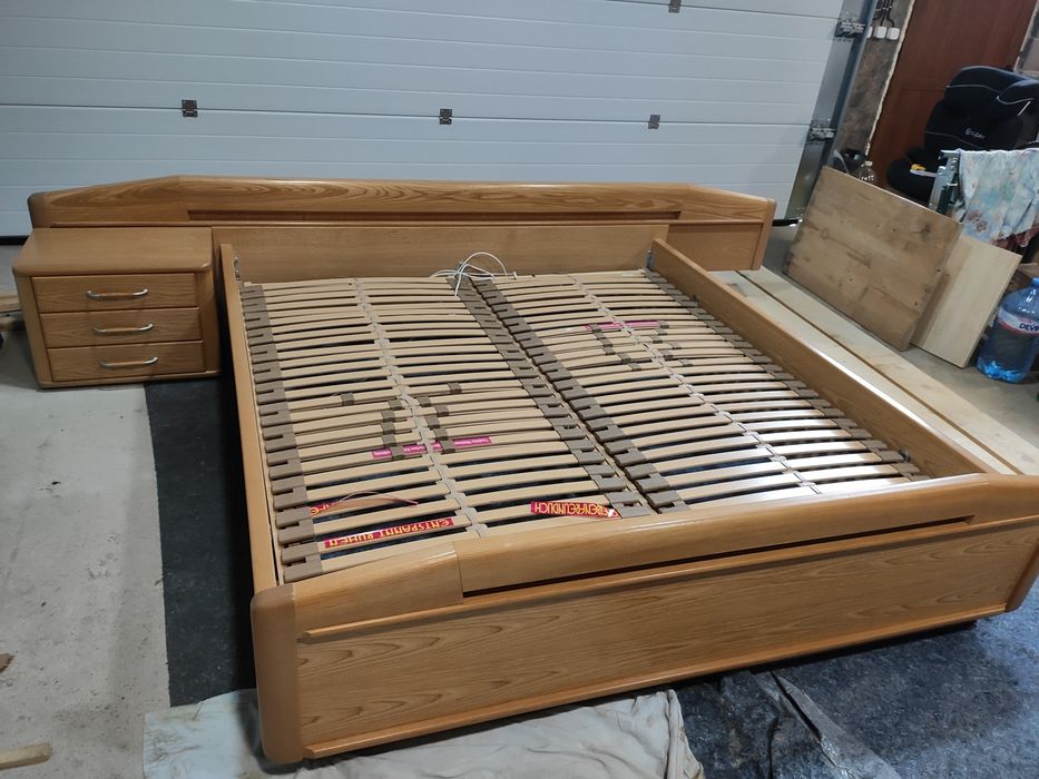 Спалня, масив фурнирована златен дъб