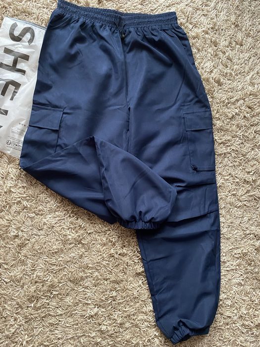 Pantaloni cargo bleumarin