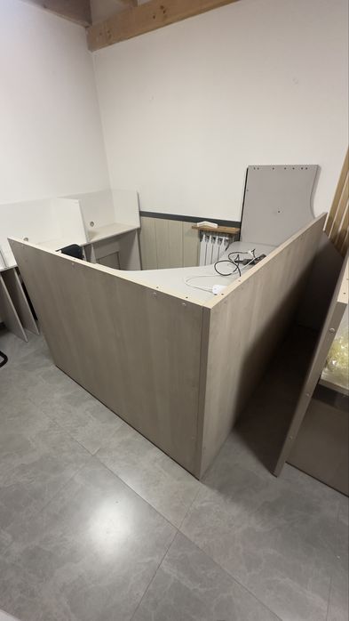 Продам офисный стол