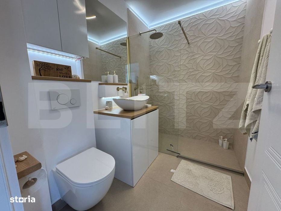 Apartament cu 2 camere, etaj intermediar, balcon, parcare, zona Porii