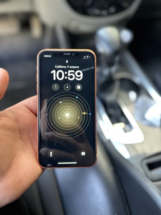 Iphone XR с гарантие