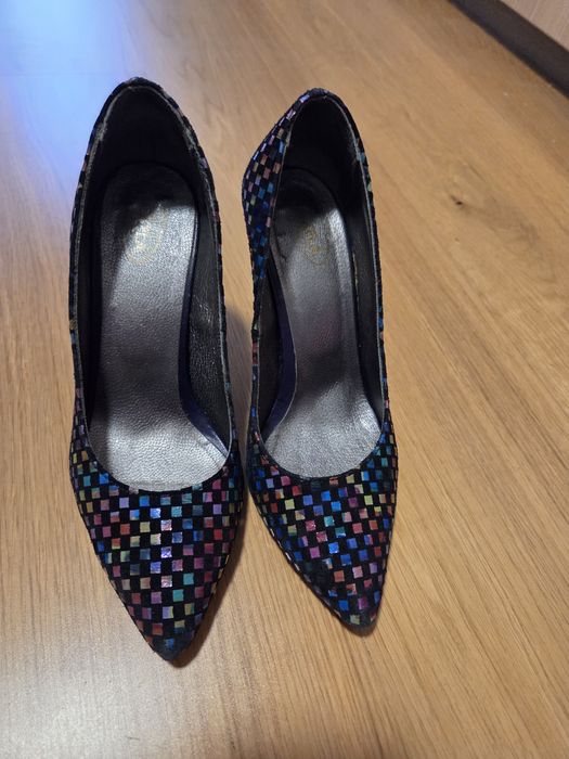Vand pantofi piele interior-exterior, marimea 36