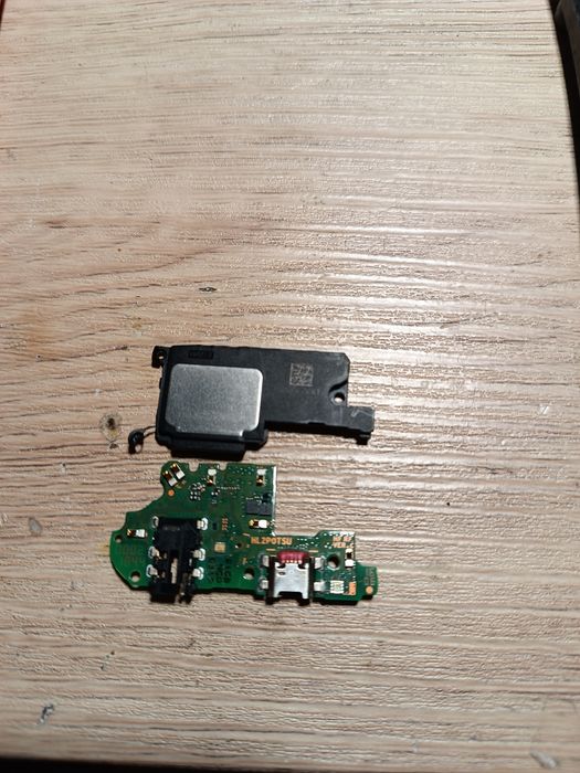 Display cu touchscreen și ramă smartphone Huawei  P Smart POT LX1