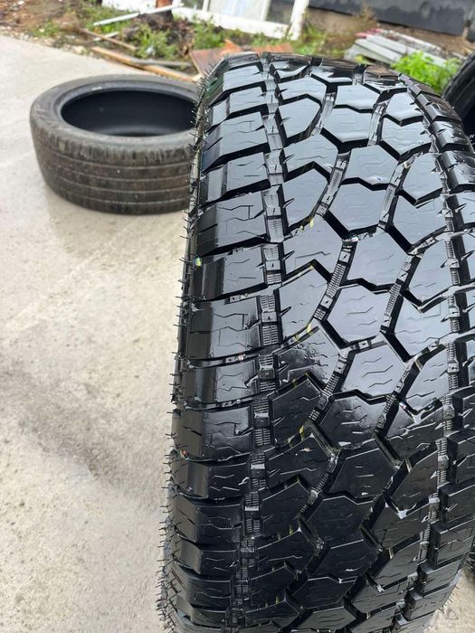 Гуми 285/50/22 all terrain