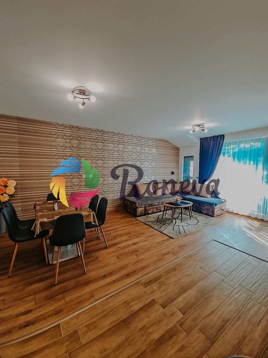 Дава се под наем Тристаен апартамент в Варна, Център - 110 кв.м за 1176 € - Снимка #3