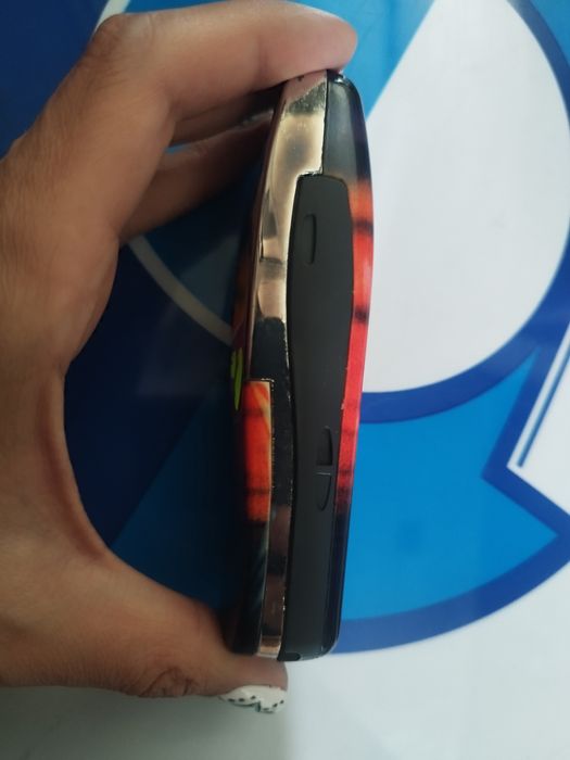 ! Първа серия ! Nokia 3210 със слайд панел , отлична