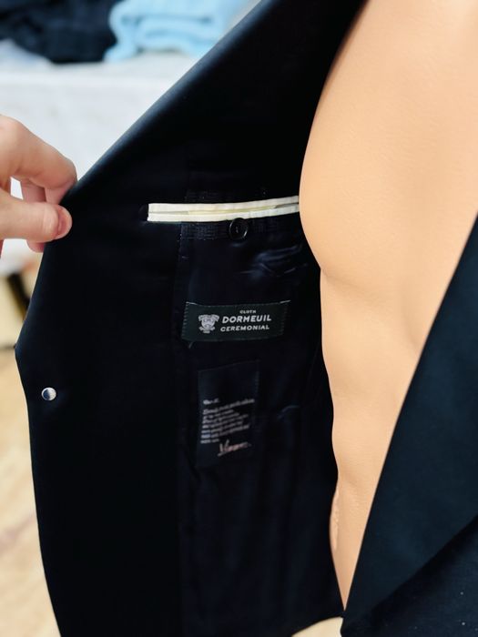 Sacou impecabil și elegant de la brandul VIGGO