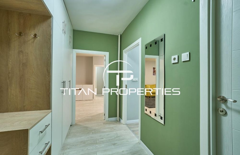 Дава се под наем Четиристаен апартамент в Пловдив, Център - 102 кв.м за 650 € - Снимка #15