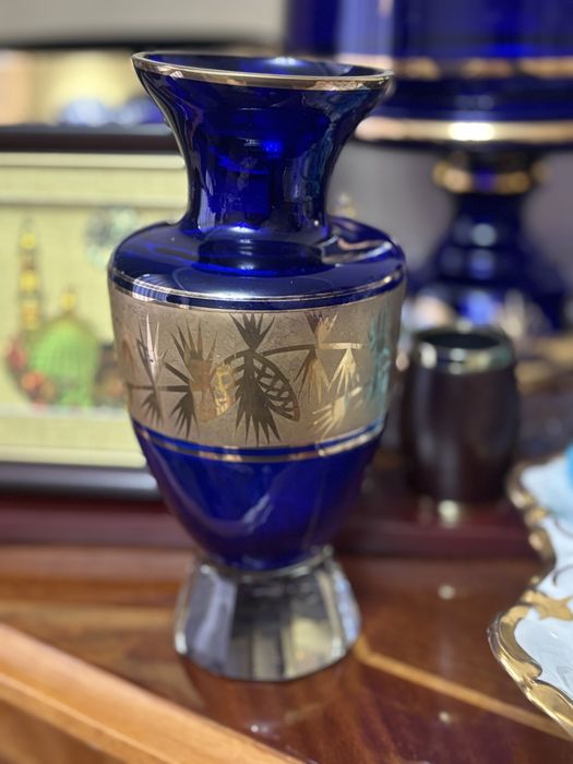 Маленькая ваза   Старый выпуск 80 х