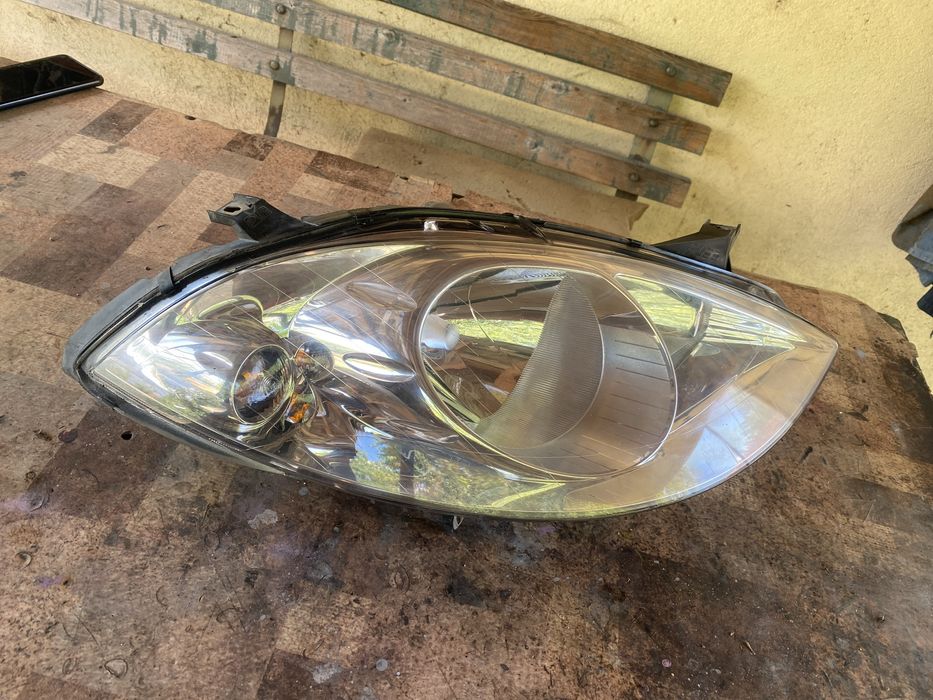 Десен фар за мерцедес А класа w169