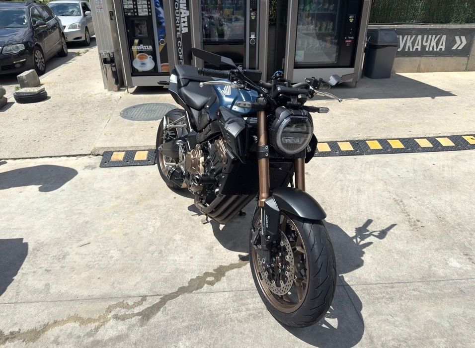 Honda CB650R ABS 2022г. 21 000км.
