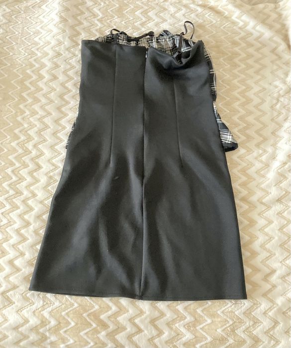 Елегантна черна рокля