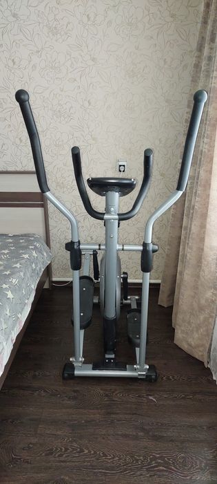 Эллиптический тренажер