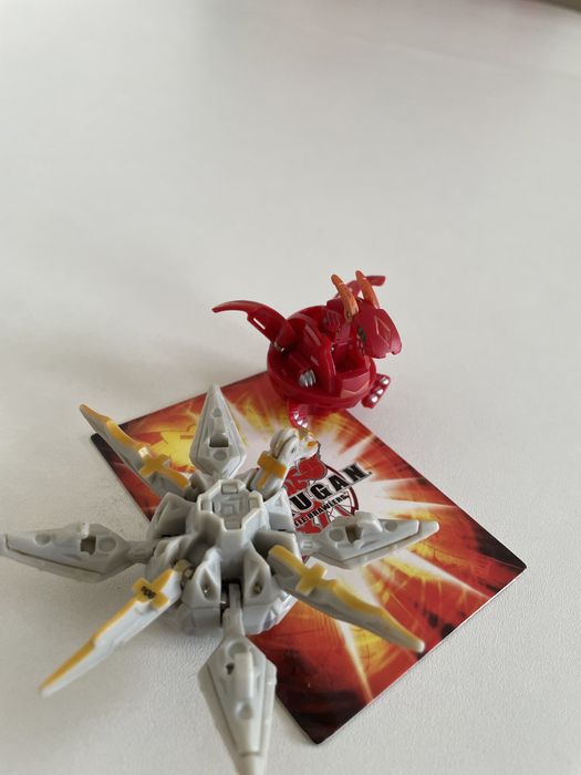 Бакуган в отличном состояние