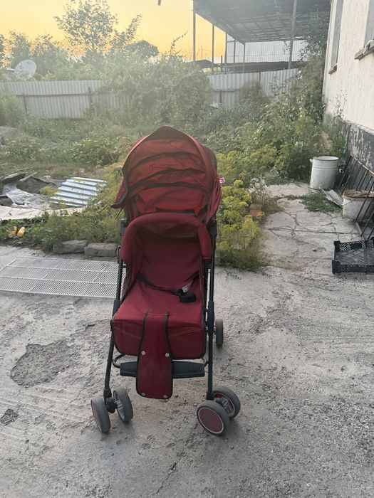 Коляска детская в хорошем состояний