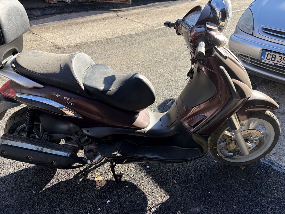 Продавам мотор Ямаха шосейка и скитери.