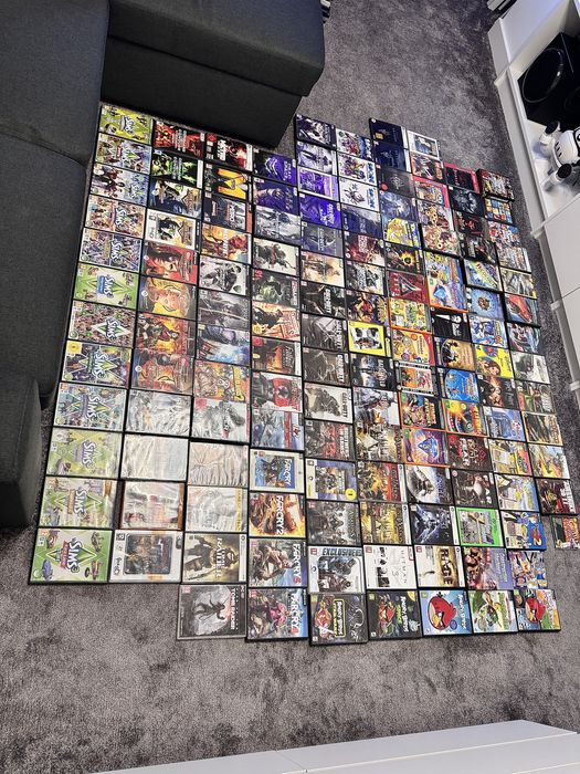 De vanzare LOT jocuri PC