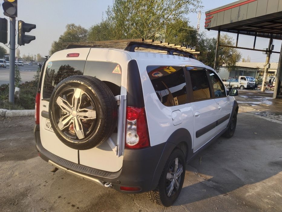 Lada largus cross срочно продаётся