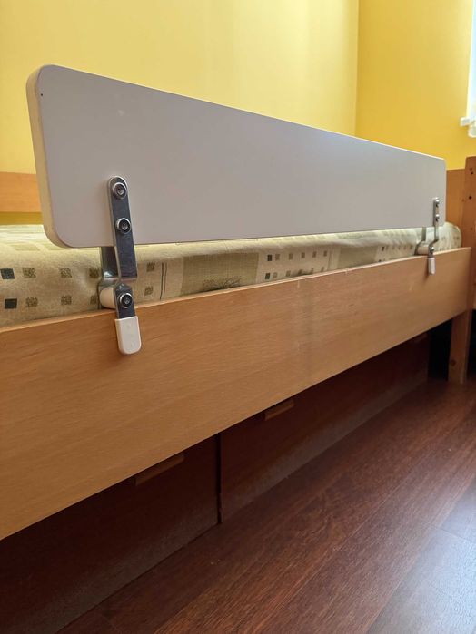 Парапет за детско легло