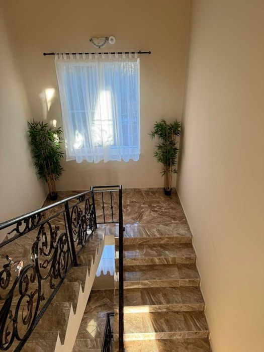 Продава се Хотел в с. Минерални бани, Област Хасково - 600 кв.м за 1134 €/кв.м - Снимка #12