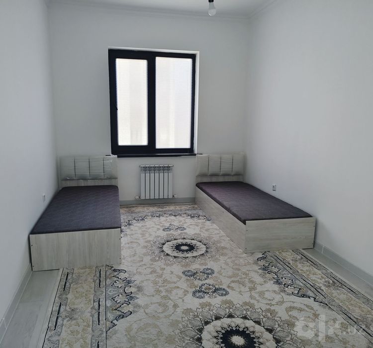 Сдаётся 3-комн метро Космонавтов, 75 м²