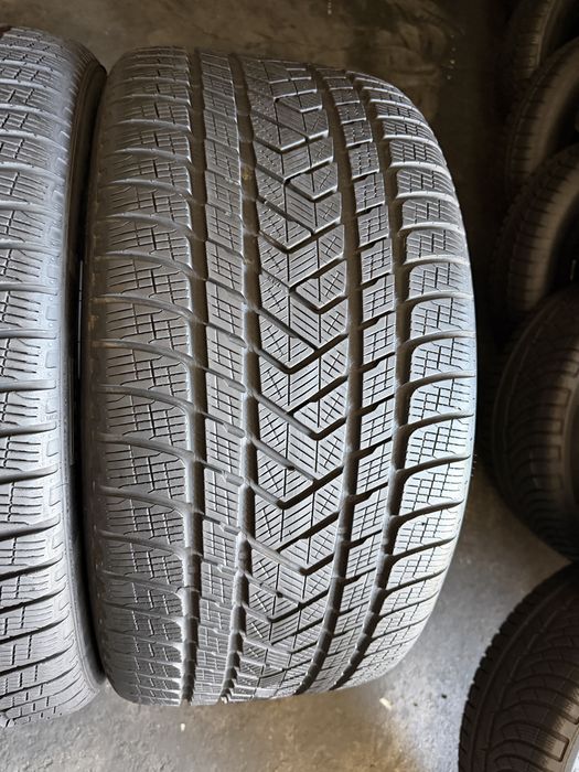 4 anvelope iarna 285/35/22 , Pirelli , 5.7-6.3 mm , DOT 2021