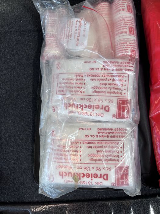 Аптечка мерса оригинал