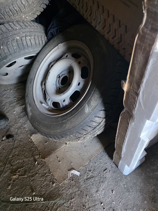 Продам колеса  в хорошем состоянии