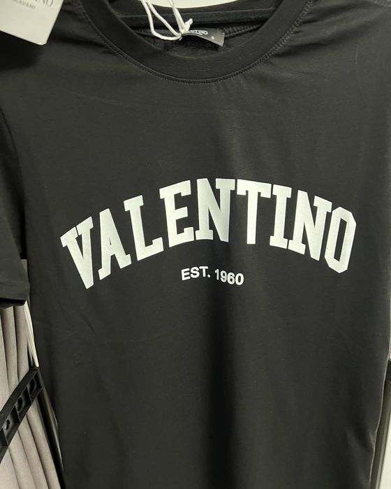 Tricou VALENTINO super calitate