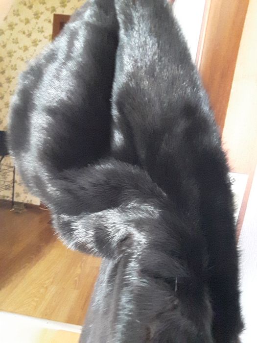 Красивая Норковая шуба