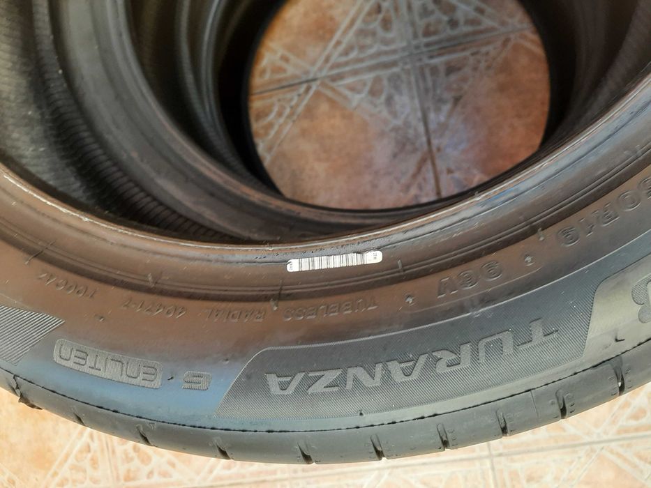 225/50/19 Gumi Bridgestone turanza 6