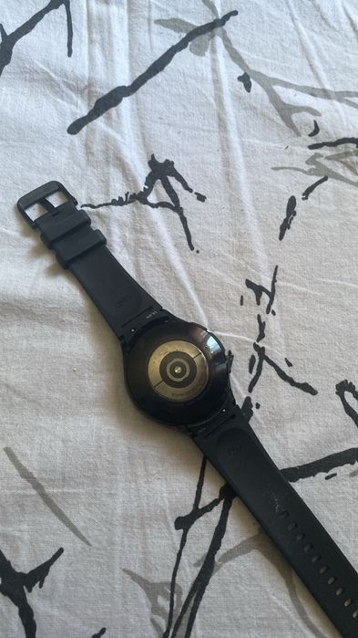 Продам часы samsung galaxy watch 4 классик