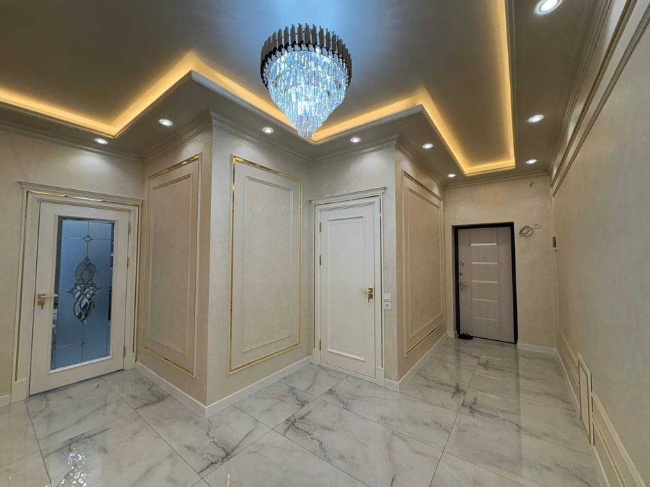 3х комнатная квартира  на 5 этаже 105кв/м, в Самарканде