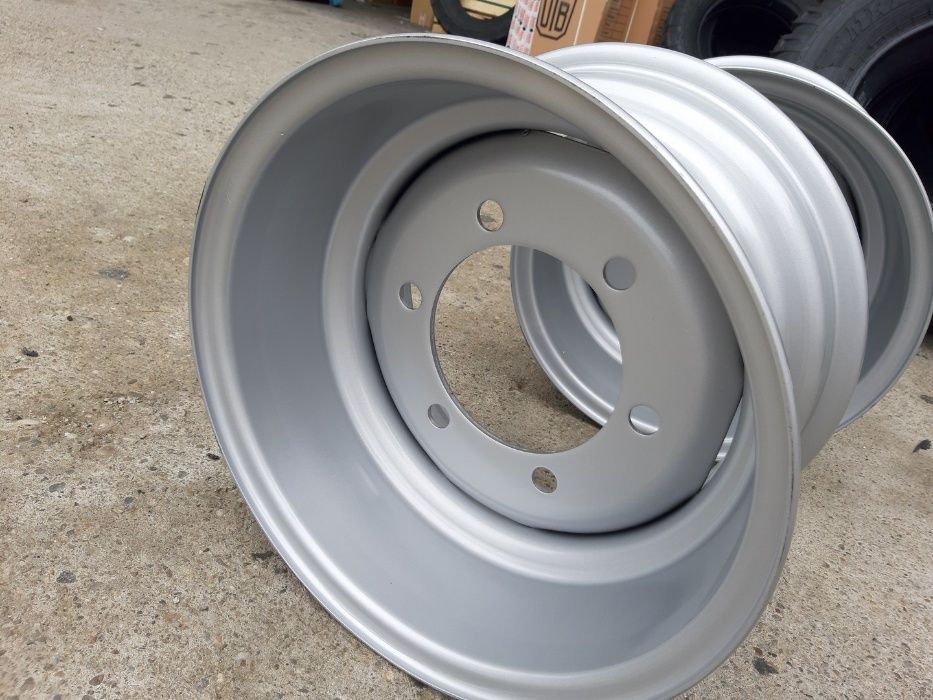 10.0/75-15.3 Sau 11.5/80-15.3 Jante R15 cu livrare rapida pana acasa