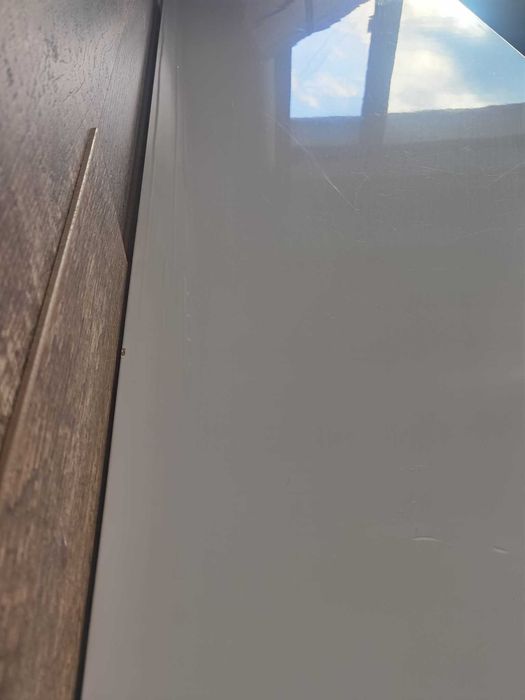 Въртящо се бюро и ТV шкаф 2 в 1 бял гланц разтегателно