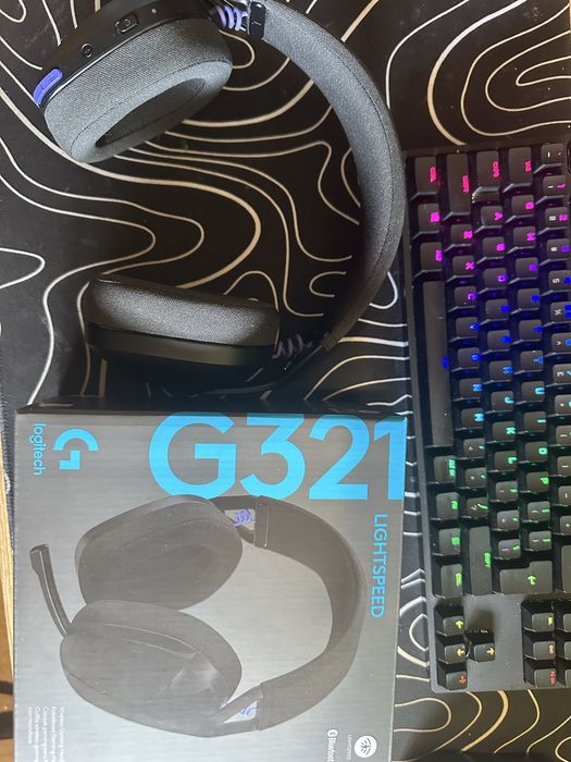 Logitech G512 Carbon и Logitech G321 lightspeed