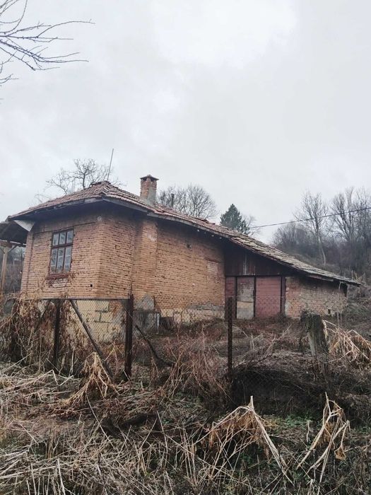 Продава се Къща в с. Балкански, Област Разград - 72 кв.м за 248 €/кв.м - Снимка #2