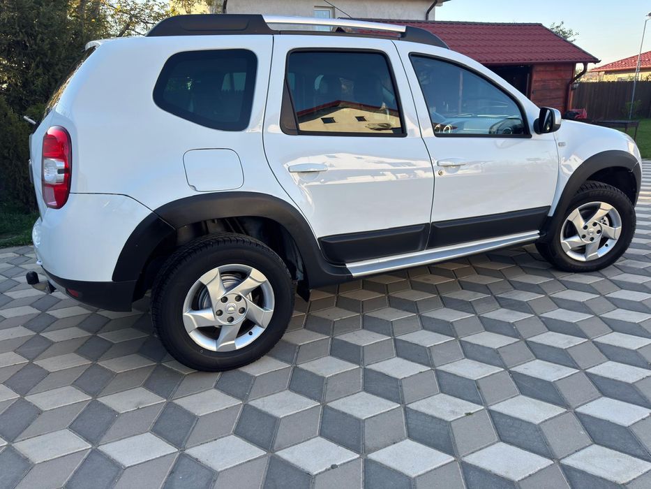 Dacia Duster Prestige 1.5 dci 110 cp An 2011