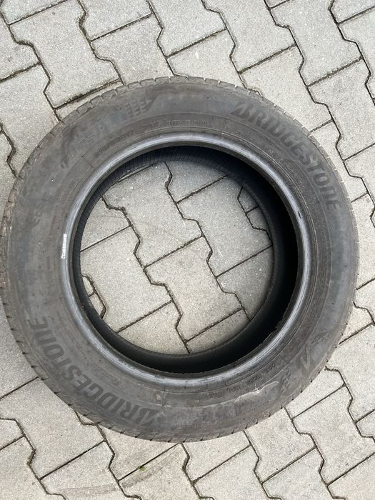 Anvelope 215/60/R17