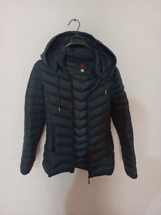 Качественная женская куртка