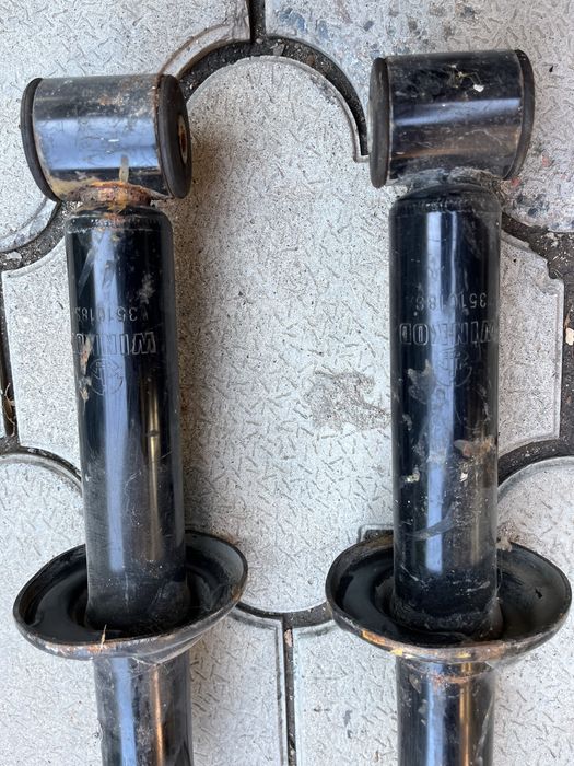 Амортизаторы на Ауди с4