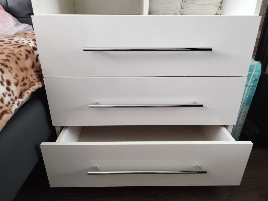 Пеленальный стол