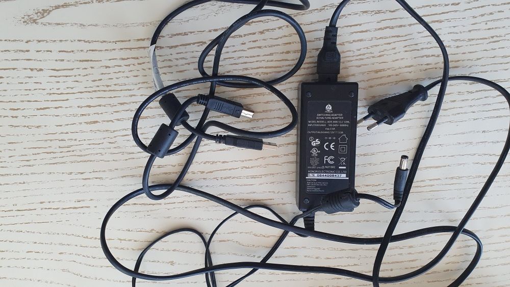 Продам мульмедийный центр ( жесткий диск)