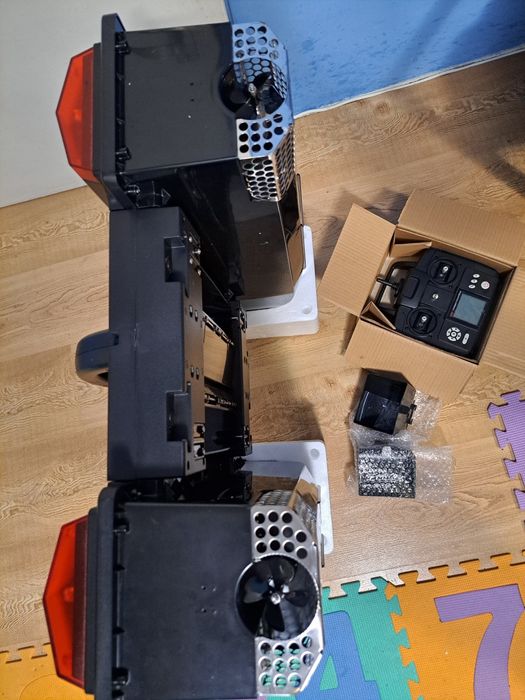 Лодко за захранка JABO 5  Нова- 950лв